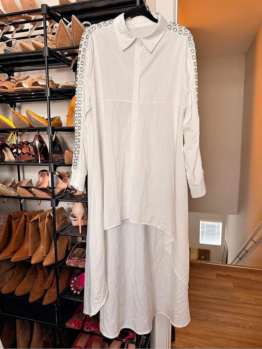 White Eyelet Sleeve Hi-Lo Blouse Size XL